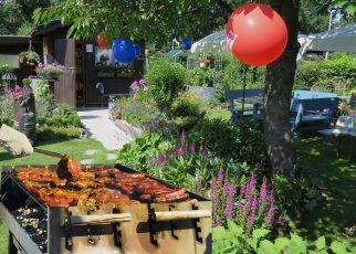 Impreza grillowa w ogródku: jak zaplanować udany wieczór?